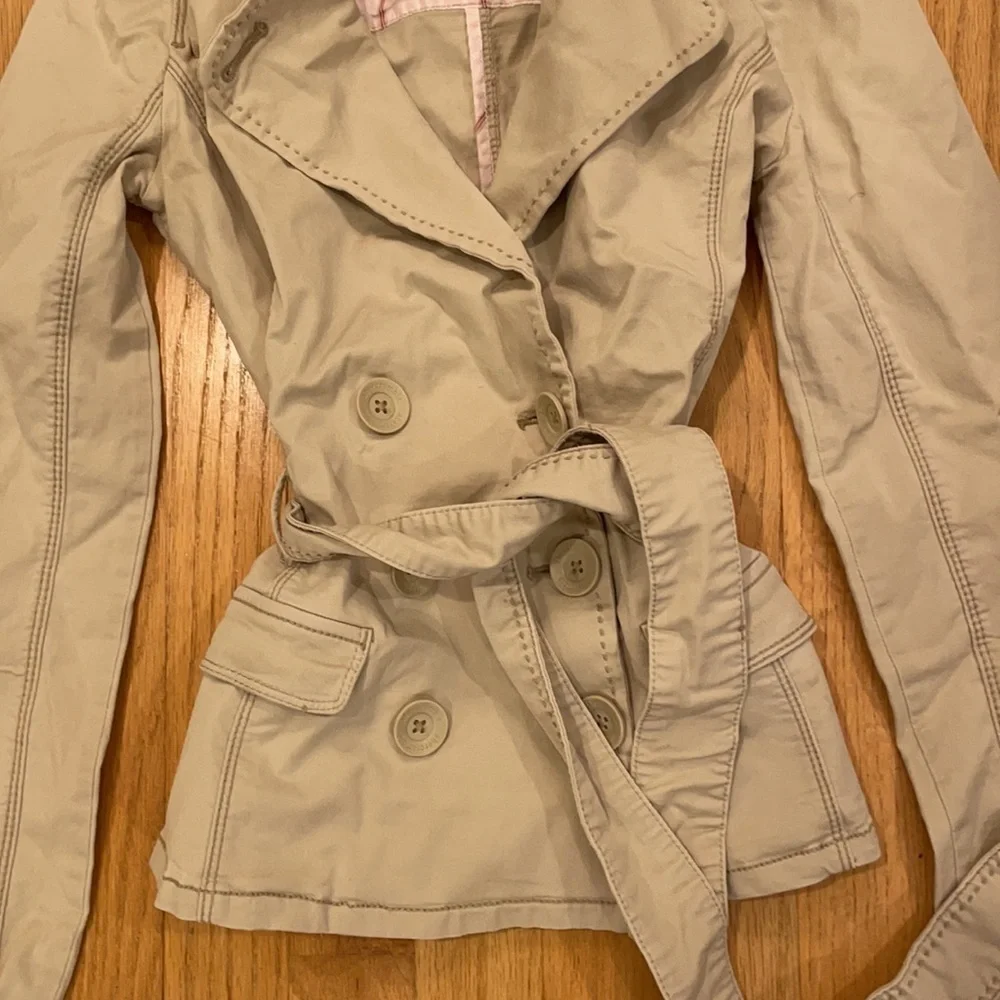 Abercrombie kids tan pea coat / trench coat